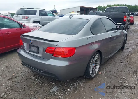 2013 BMW 328 I z USA, uszkodzony, nr VIN WBAKE3C53DE772193